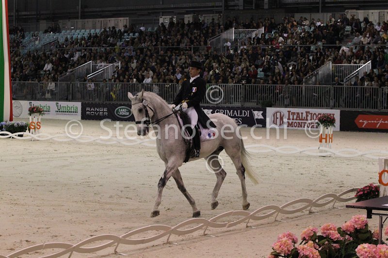 DUPERDU_PASSE PARTOUT_MILANO_2011_SS3_9601.jpg